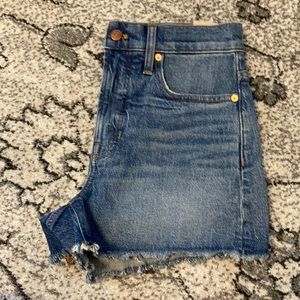 Madewell The Perfect Jean Short in Rayburn